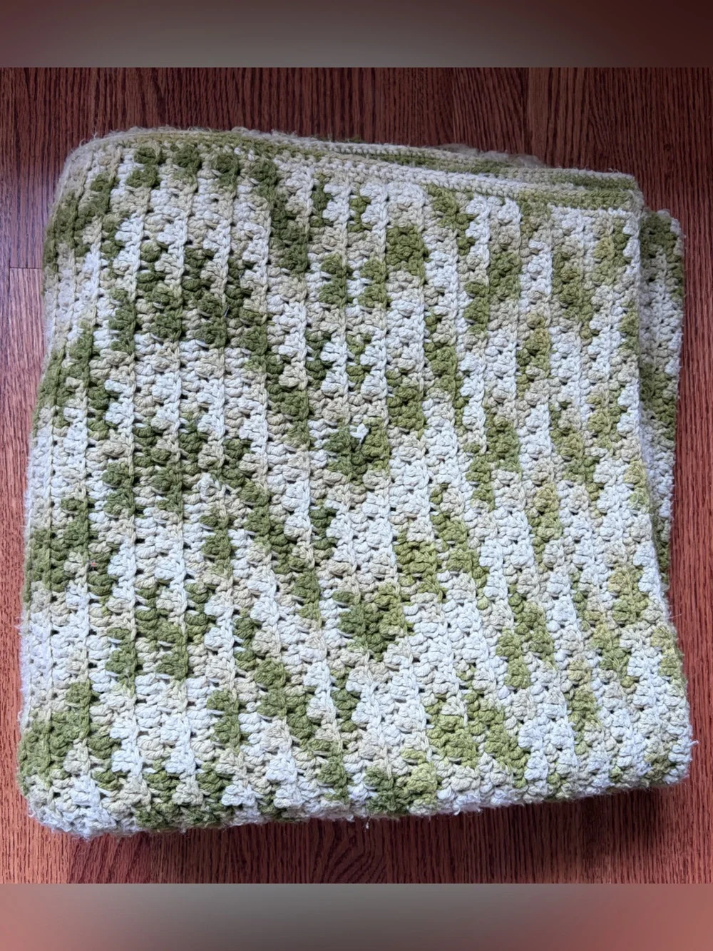 Vtg Hand-Crochet Ripple Blanket Chevron Style Zig-Zag Olive Green Full 87”x76”